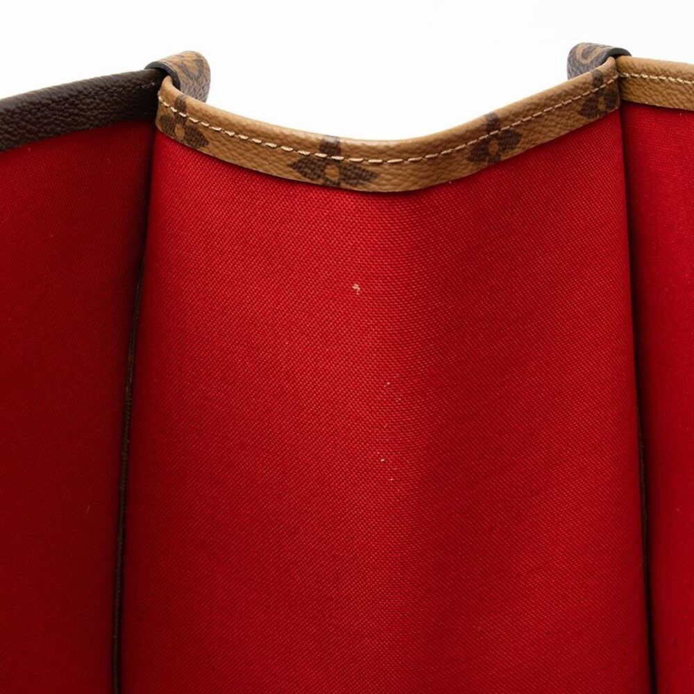Louis Vuitton Giant Monogram Canvas Onthego GM Tote - Picture 9 of 13